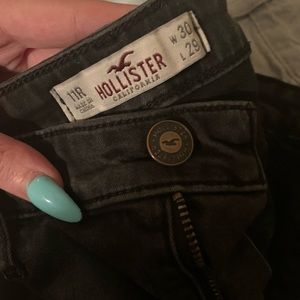 Black Holister High Rise Jeans 11R